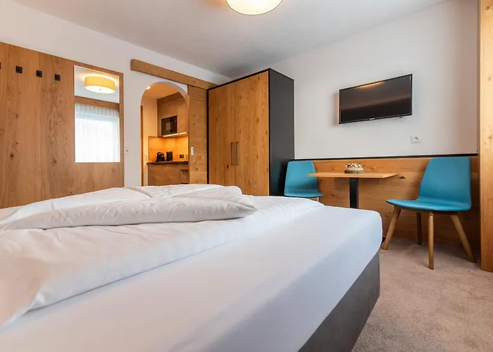 Hotel Garni Foersterheim Ischgl