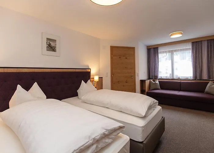 Hotel Garni Foersterheim Ischgl